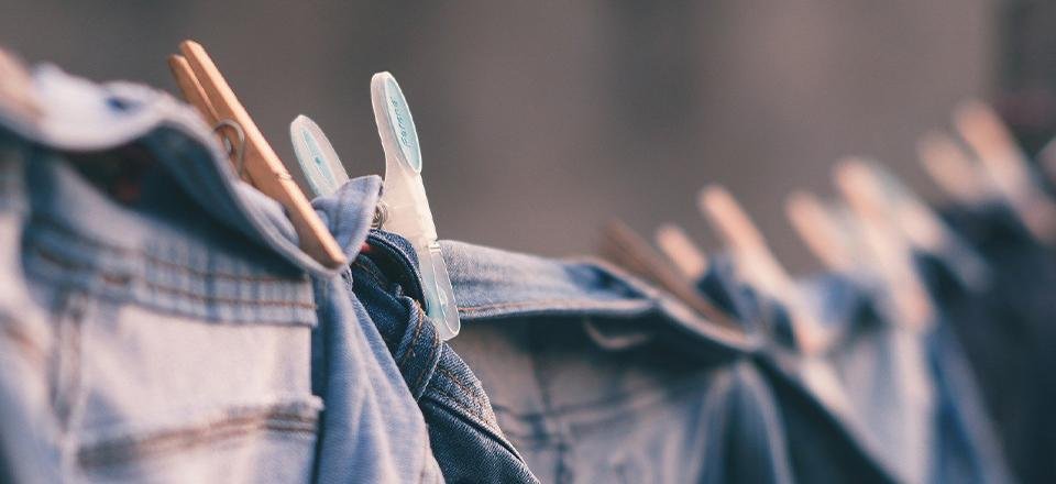 Por que lavar calça jeans com sal?