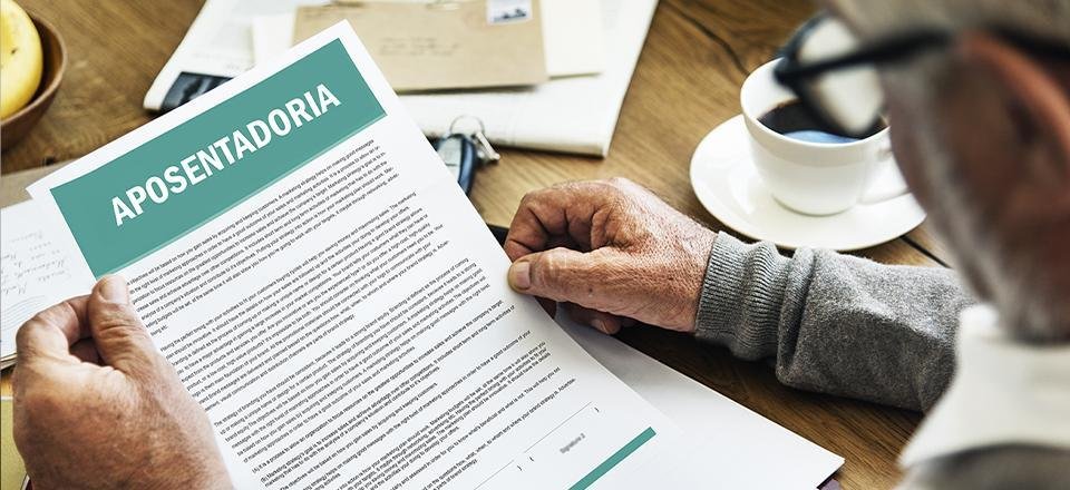 Aposentadoria de empregado doméstico de limpeza: saiba como funciona!